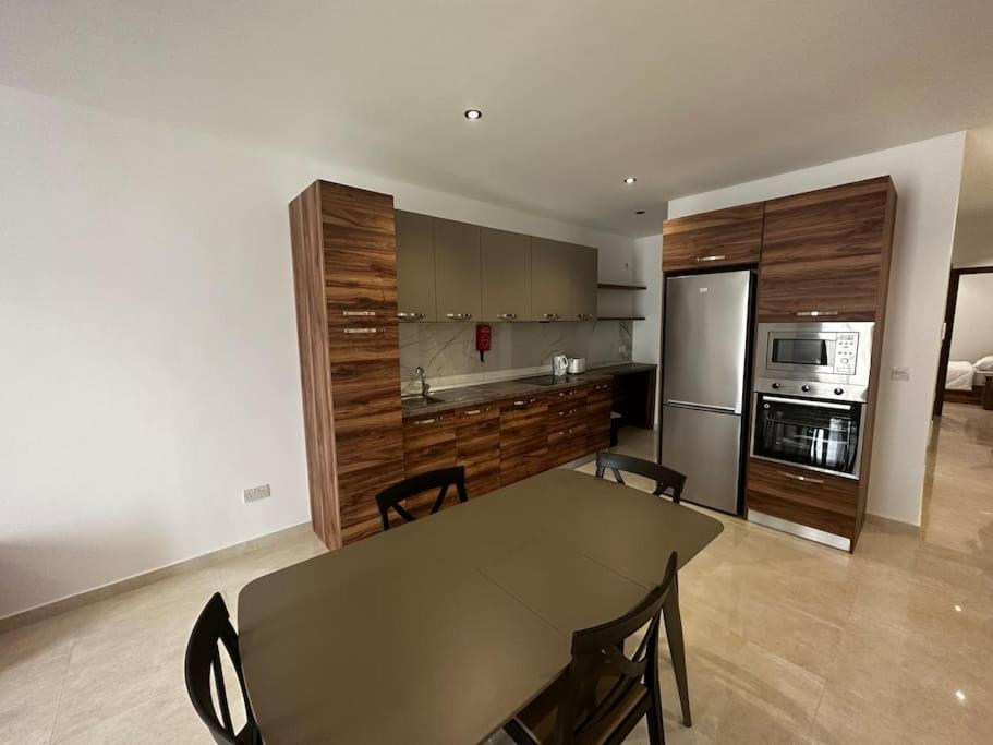 Duplex Penthouse In Gzira Sleeps 6 Leilighet Eksteriør bilde